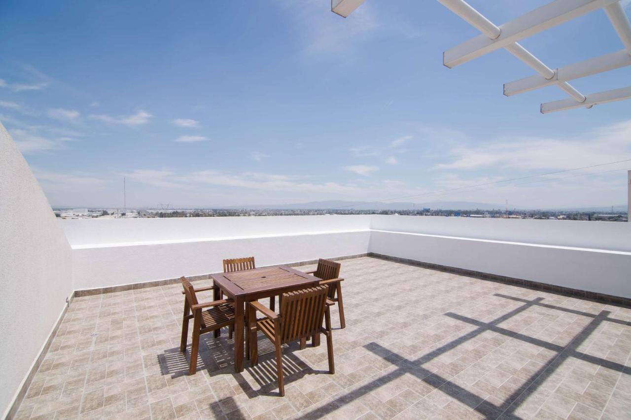 Wyndham Garden Hotel Celaya เคลาญา ภายนอก รูปภาพ